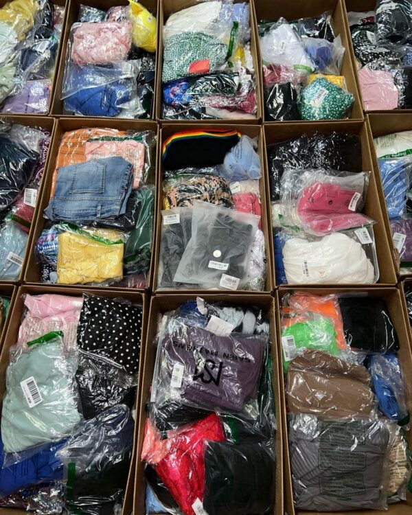Children’s wear pallet